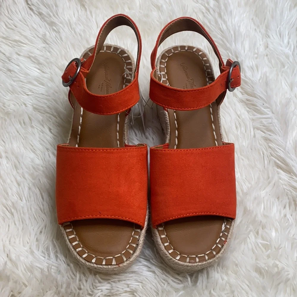 Universal Thread Orange Faux Suede Platform Espadrille Sandals Size 6.5